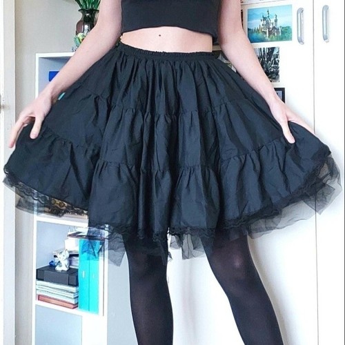 Witchy black puffy - puffy, mallgoth