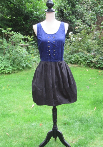 Blue black puffy - &, style